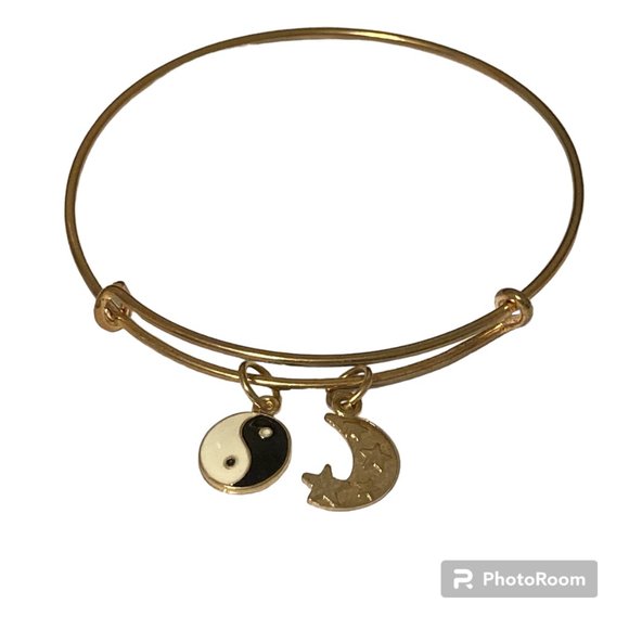 Ying Yang Half Moon Star Charm Bracelet Gold Tone Wire Slider Adjustable Yoga - Picture 2 of 7